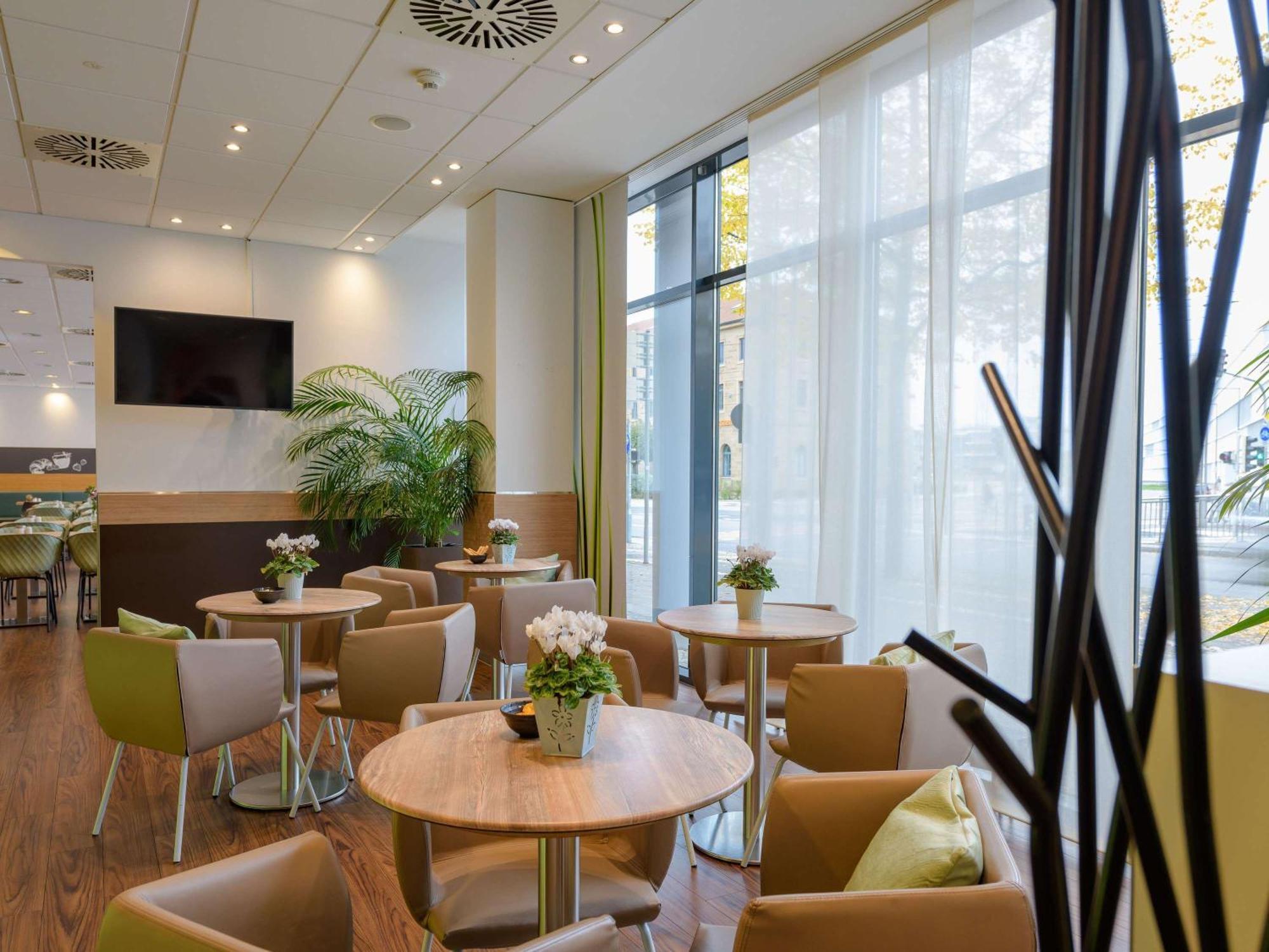 Ibis Heilbronn City Exterior foto
